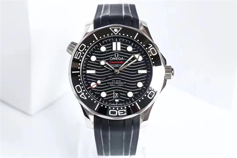 VS廠歐米茄海馬300對比正品深度評測（vs廠復刻海馬300有破綻嗎）