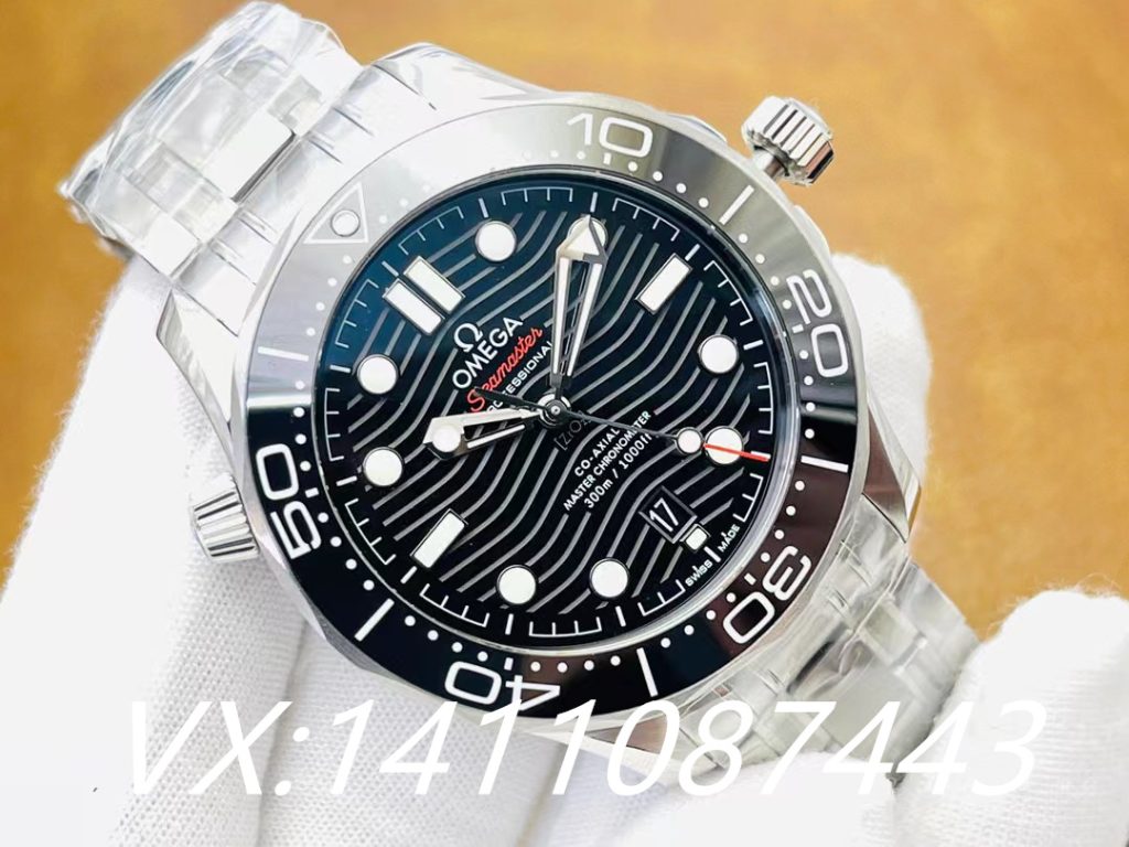 VS（SBF）廠海馬300對比正品如何？深度解析VS廠歐米茄海馬300，你選擇是？
