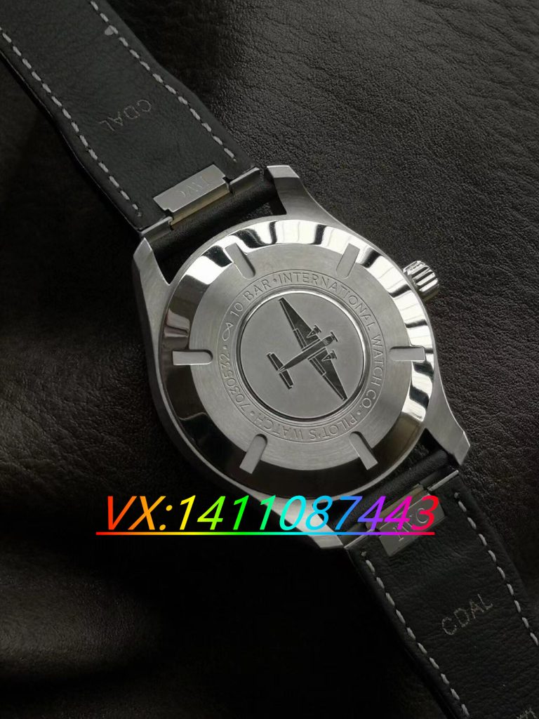 深度解析V7廠馬克二十：海鷗2892與sw200機(jī)芯的對(duì)比分析！