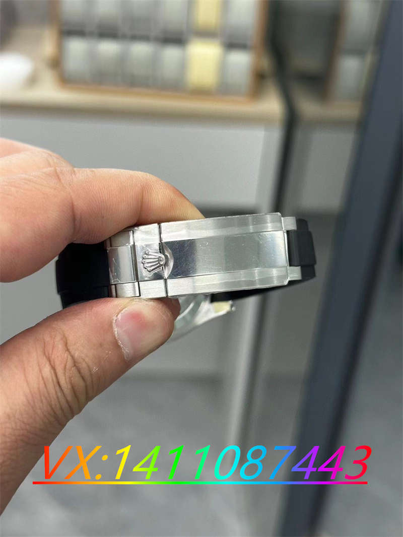 VS廠勞力士白金游艇購買需要哪些步驟！詳細評測的是VS廠推出的勞力士白金游艇