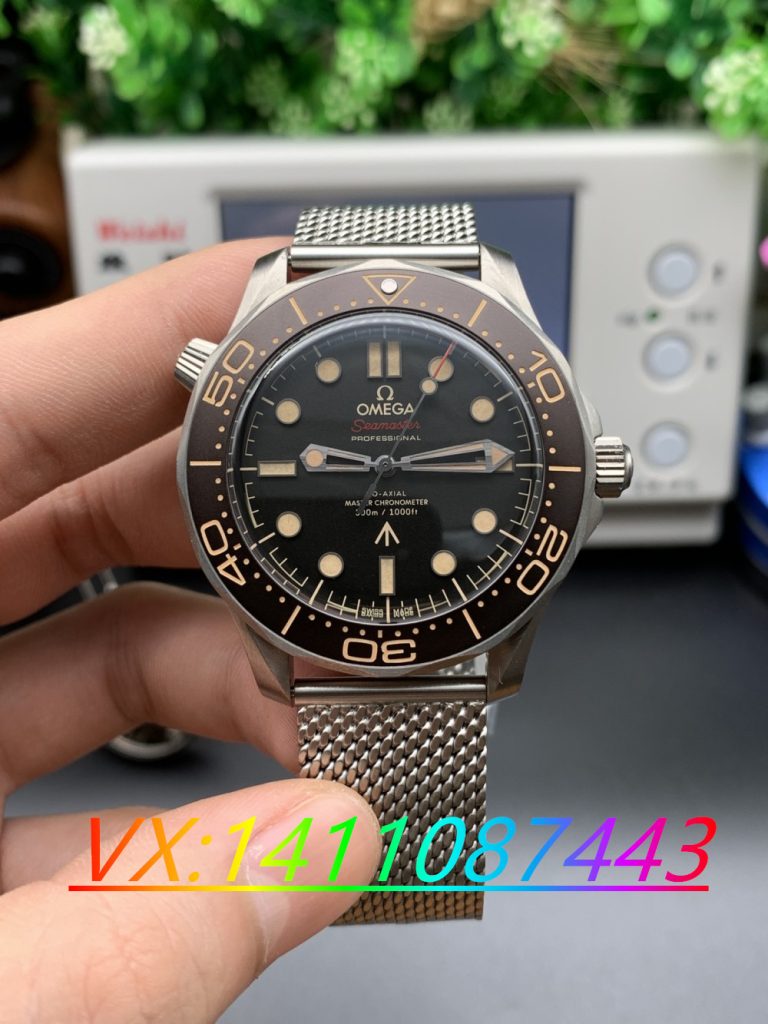 VS廠歐米茄無暇赴死007會不會一眼假的情況？