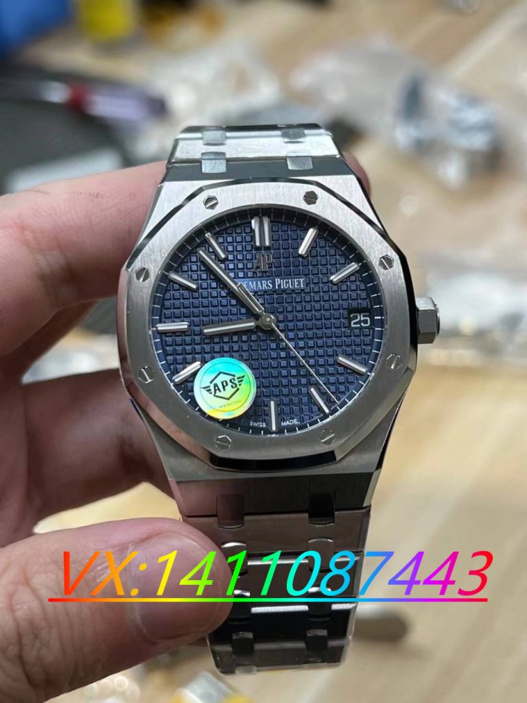 APS廠愛彼15500對比ZF廠哪個更值得入手？