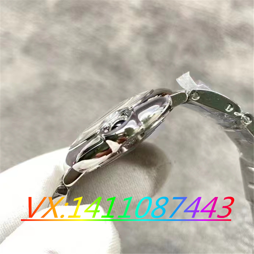 v6廠卡地亞藍氣球28mm女款石英復刻表評測！