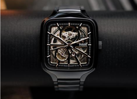 檀健次與 Rado 瑞士雷達(dá)表 True Square 真我系列 “黑方” 腕表：共鑒紳士品格