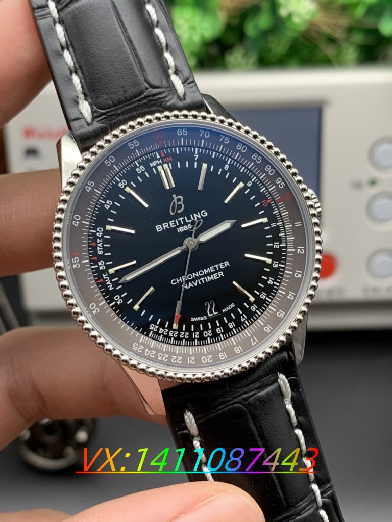 V7廠百年靈航空計時41mm黑盤腕表做工細節深度評測