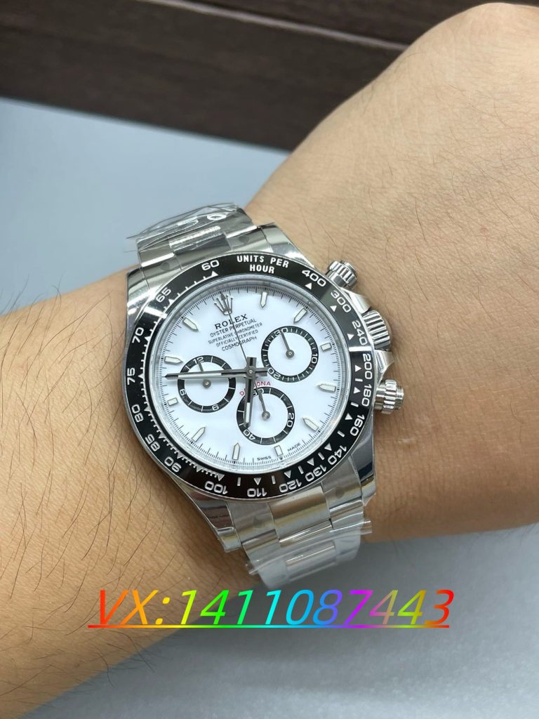 VS廠4131機芯迪通拿評測:復刻表中的佼佼者?